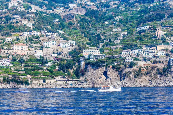 Amalfi Itálie Červenec 2017 Pohled Salernu Vesnice Pobřeží Amalfi Moře — Stock fotografie