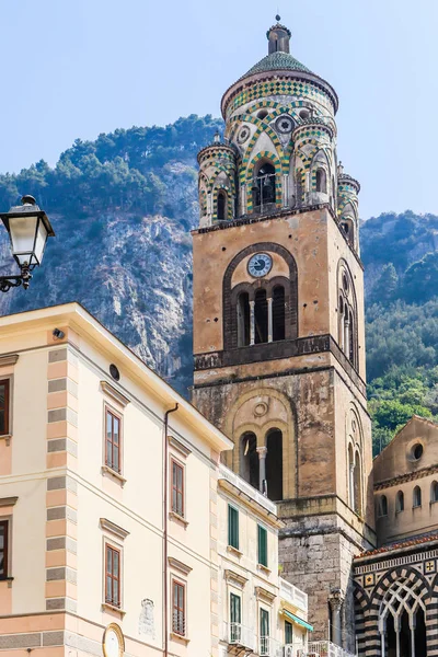 Amalfi Katedralens Klocktorn Piazza Del Duomo Amalfi Italien Turistattraktionen Amalfikusten — Stockfoto