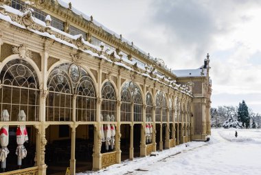 Colonnade spa town Marianske Lazne (Marienbad) Çek Republic.Winter zamanında.