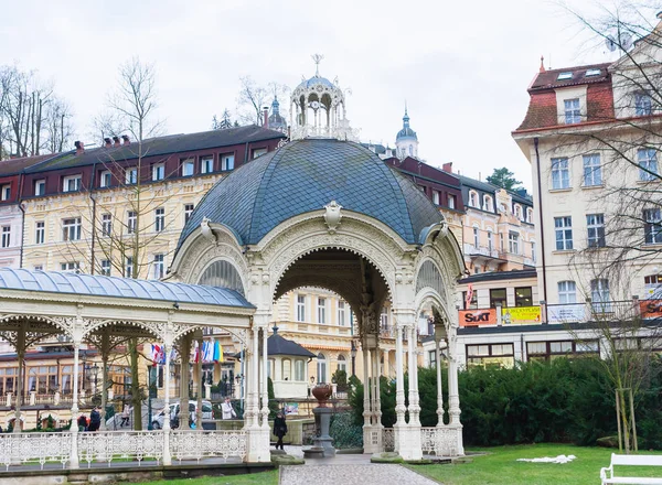 Puisto Colonnade Palveli Lopussa 19Th Century Karlovy Vary Tsekin Tasavalta — kuvapankkivalokuva