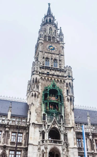 Wieża Zegarowa Nowego Ratusza Rathaus Mariackiego Jest Znany Budynek Gotyckiej — Zdjęcie stockowe