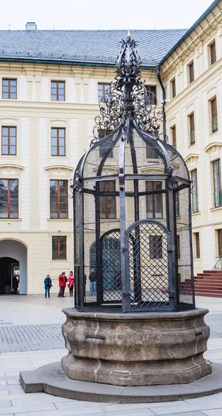 Prague Tsjechië Januari Weergave Van Put Tweede Binnenplaats Prague Castle — Stockfoto