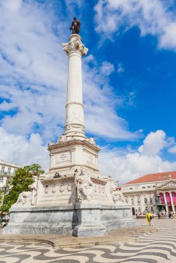Portekiz Kralı Dom Pedro IV, Dona Maria Ii ulusal t heykeli