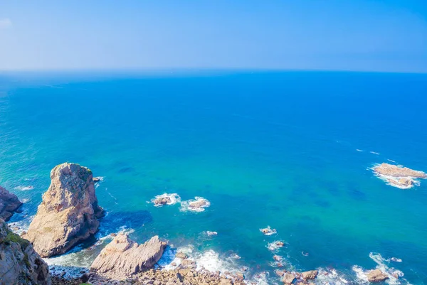 Кабо-да-Рока, Португалия Вид на Атлантический океан, самый западный po — стоковое фото