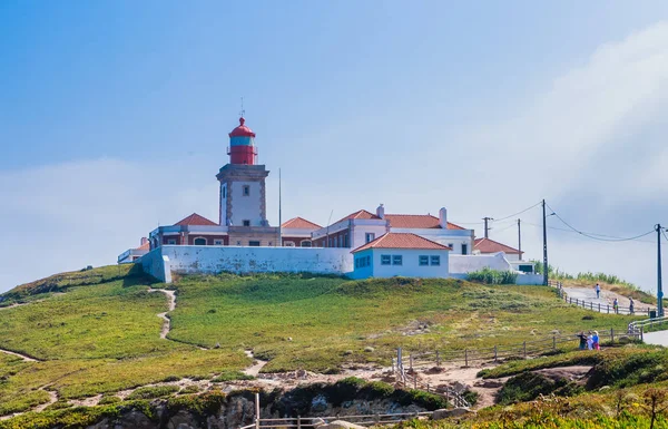 Cabo da Roca Leuchtturm (portugal) befindet sich auf der Klippe. const — Stockfoto