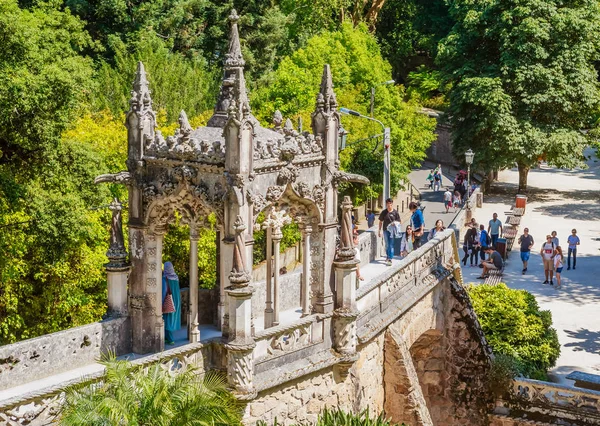 Arco de entrada en la Quinta da Regaleira, Sintra, Portugal — Foto de Stock