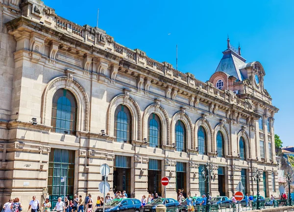 Rto, Portugal. Sao Bento railway station, one of the most import — Stock Photo, Image
