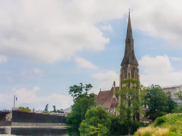 Eine Ansicht der St.-Alban-Kirche in Kopenhagen, die oft als — Stockfoto