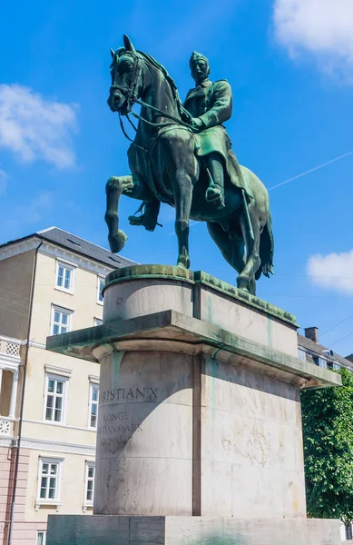 Posąg króla Christiana X, Kopenhaga, Dania — Zdjęcie stockowe
