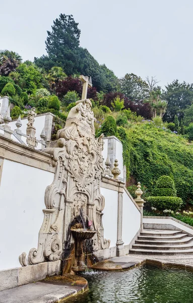 Szökőkút Bom Jesus Templom Lépcsőjénél Bragában Portugáliában — Stock Fotó