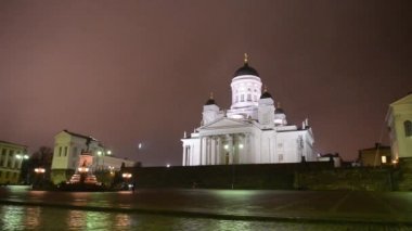 Helsinki Katedrali ve anıt alexander II akşam, Finlandiya