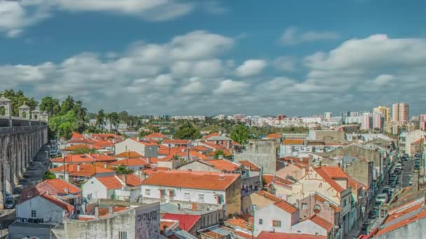 Acueducto histórico en la ciudad de Lisboa construido en el siglo XVIII, Portugal — Vídeos de Stock