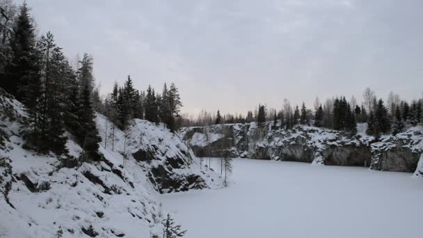 Cantera de mármol Ruskeala, Karelia, Rusia — Vídeo de stock