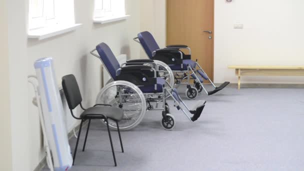 Wheelchairs Medical Clinic Modern Technological Equipment — Stock Video