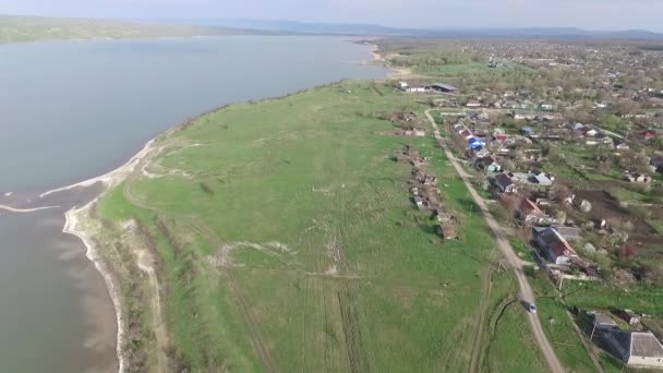 Політ над прекрасного озера. Росія. — стокове відео