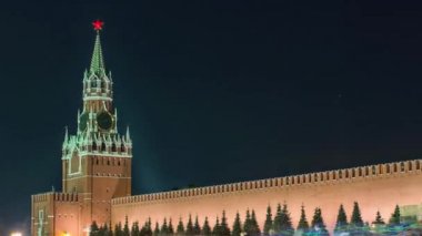 Moskova Kızıl Meydan, Lenin Mozolesi ve Rus hükümeti binanın gece görünümü