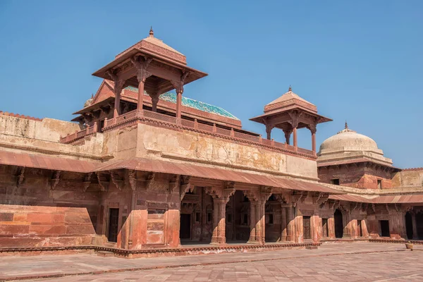 Kırmızı Fort Agra. UNESCO Dünya Mirası sit alanı. — Stok fotoğraf