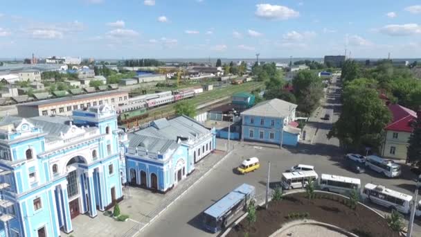Centro de la ciudad. Estación de tren, Stavropol. Rusia . — Vídeos de Stock