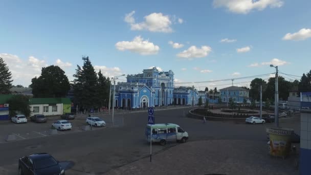 Şehir Merkezi. Tren İstasyonu, Stavropol. Rusya. — Stok video