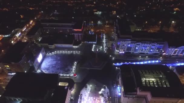 Noite de rua central de Stavropol no inverno . — Vídeo de Stock