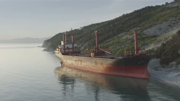 Корабельна Аварія Сухе Вантажне Судно Залишилося Узбережжі — стокове відео