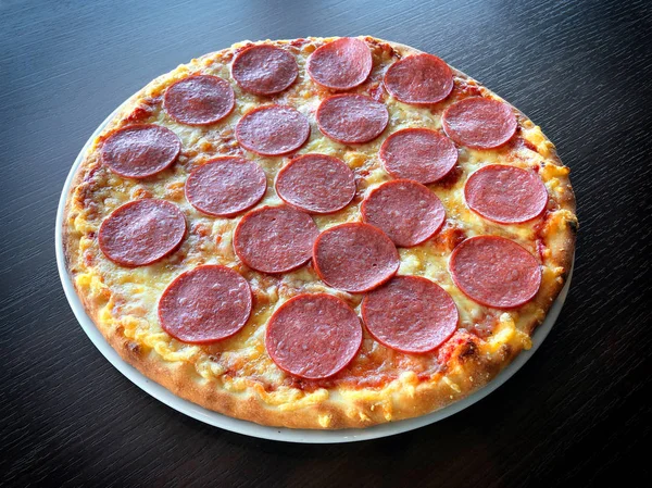 Freshly Baked Sausage Pizza Black Table — Stock Photo, Image