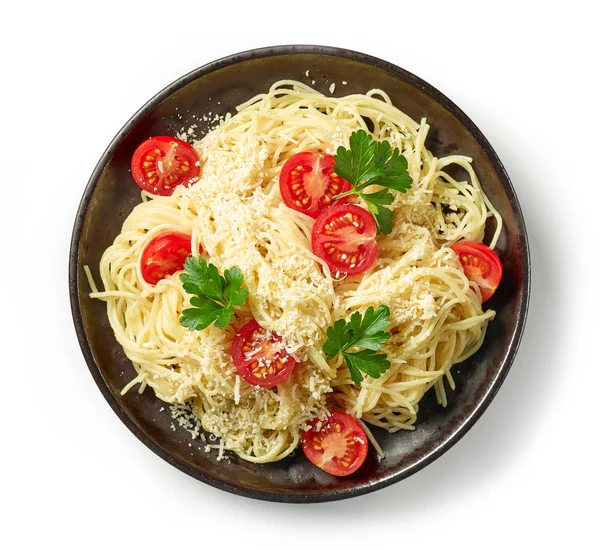 Piatto Spaghetti Con Formaggio Pomodoro Isolato Fondo Bianco Vista Dall — Foto Stock