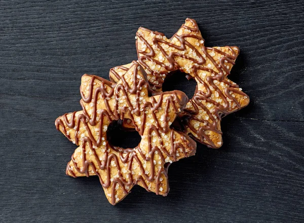 Star Shaped Cookies Black Wood Board Top View — Stock Photo, Image