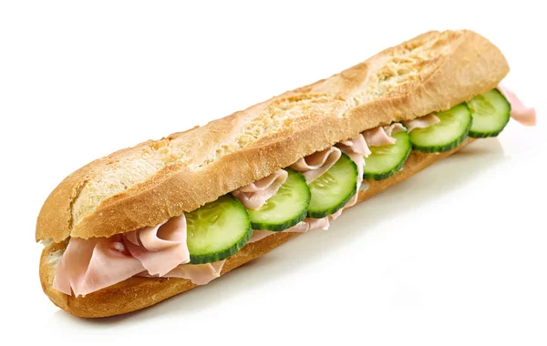 Baguette Sandwich Mit Schinken Und Gurke Isoliert Auf Weißem Hintergrund — Stockfoto