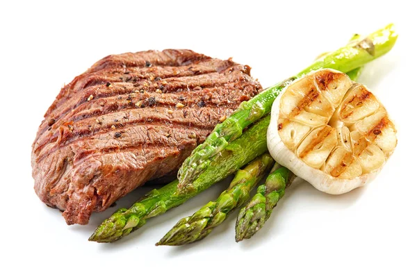 Grilovaný hovězí steak a zelenina — Stock fotografie