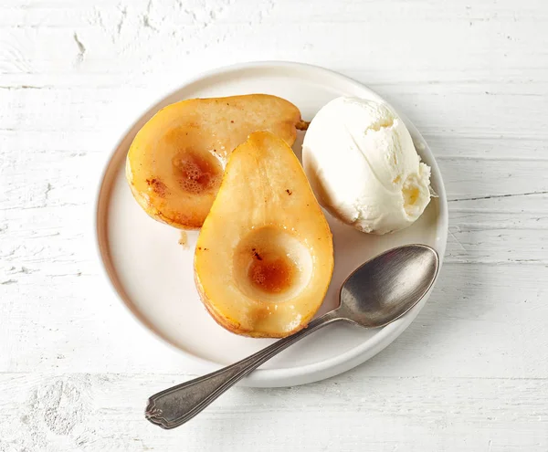 Plate of caramelized pears — Stock Photo, Image