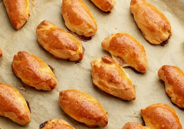 Freashly Baked Meat Buns Baking Paper Top View — Stock Photo, Image