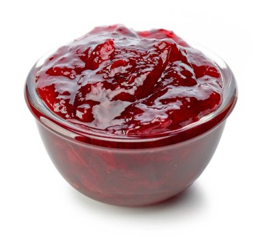 Beyaz arka planda izole edilmiş kiraz reçeli kasesi