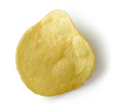 Patates cipsi beyaz arkaplanda izole edilmiş, üst görünüm
