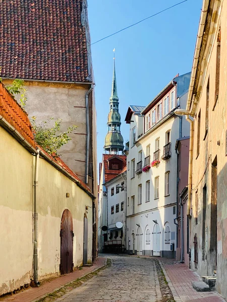 Vista Estrecha Antigua Ciudad Riga Letonia — Foto de Stock