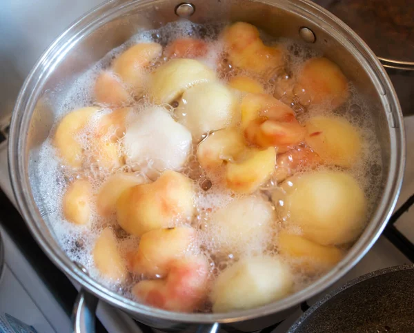 Close Pot Boiling Peeled Apples Selective Focus — Stock Photo, Image