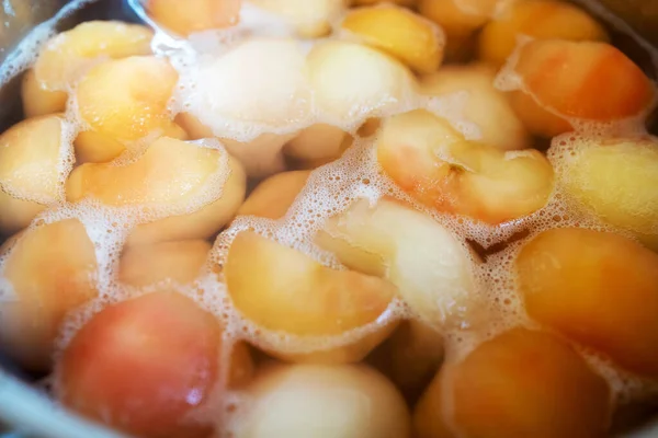 Pot Peeled Boiled Apples Sugar Syrup — Stock Photo, Image