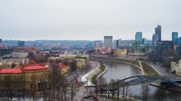 ヴィリニュス国際空港 冬のビリニュス市街地をコマ撮り ヴィリニュスはリトアニアに そしてその最大の都市の首都 — ストック動画