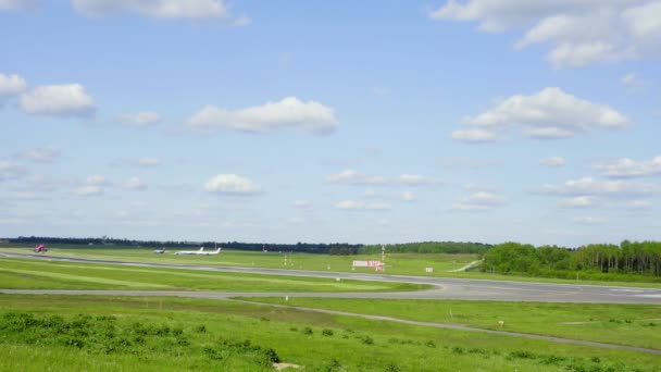 Vilnius Litouwen Mei 2016 Wizzair Vliegtuig Neemt Van Luchthaven Vilnius — Stockvideo