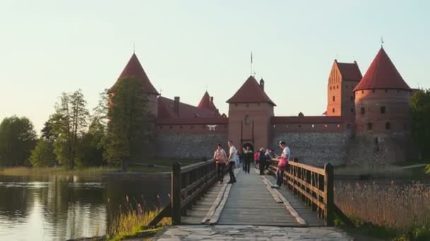 Slottet Trakai Solnedgången Litauen — Stockvideo