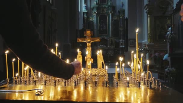 Płonące Świece Cerkwi Prawosławnej — Wideo stockowe