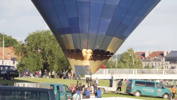 Vilnius Litauen Juli 2017 Erhitzte Luft Ballon Und Start — Stockvideo