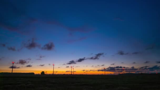 Turbinas Eólicas Pôr Sol Lapso Tempo — Vídeo de Stock