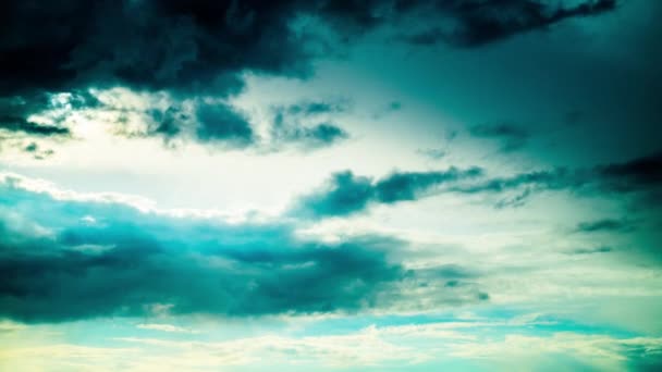 Pluie Nuages dramatiques, laps de temps 