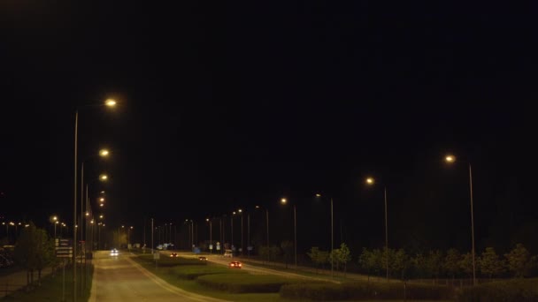 夜间路上的闪电 — 图库视频影像