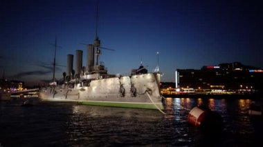 St. Petersburg, Rusya Haziran 2019: Ünlü Kruvazör Aurora