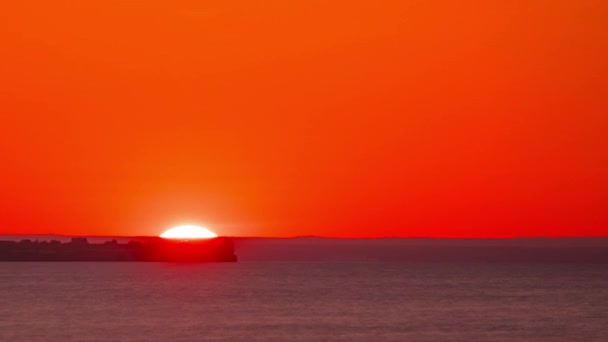 Wschód Słońca Nad Morzem Poklatkowy — Wideo stockowe