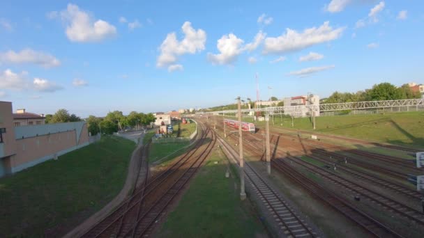Вільнюс Литва Близько 2019 Серпня Залізнична Станція Проїзним Поїздом Вид — стокове відео