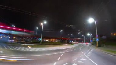 Geceleyin bir şehirde araba sürmek, zaman aşımı