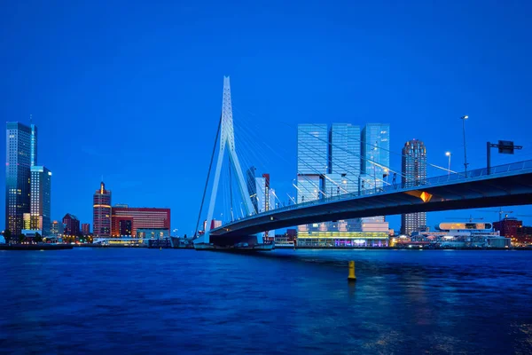 Erasmus Bridge, Rotterdam, Nizozemsko — Stock fotografie